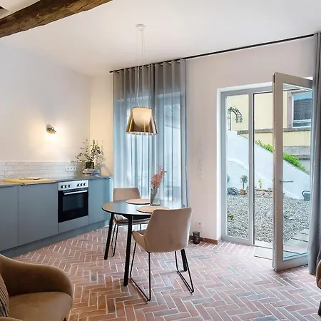 Altes Pfarrhaus - Kelterhaus