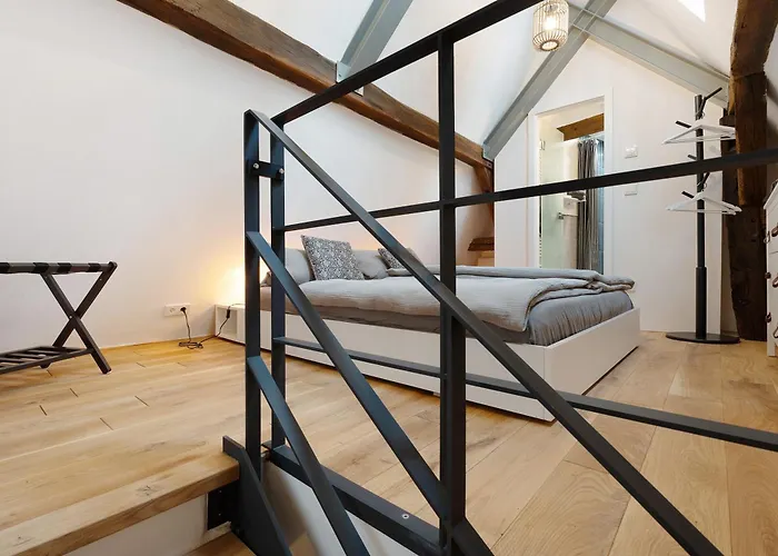 Altes Pfarrhaus - Kelterhaus Gleisweiler