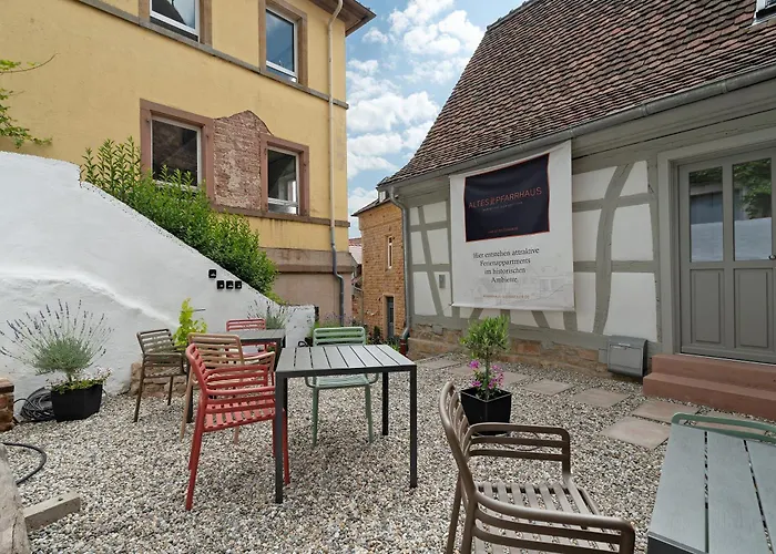 Altes Pfarrhaus - Kelterhaus * Gleisweiler